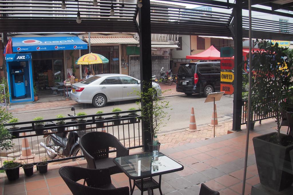 Lao Silk Hotel Ban Nongdouang Eksteriør billede