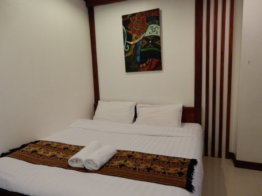 Lao Silk Hotel Ban Nongdouang Eksteriør billede