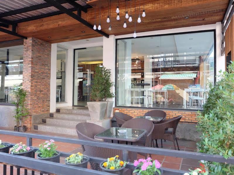 Lao Silk Hotel Ban Nongdouang Eksteriør billede