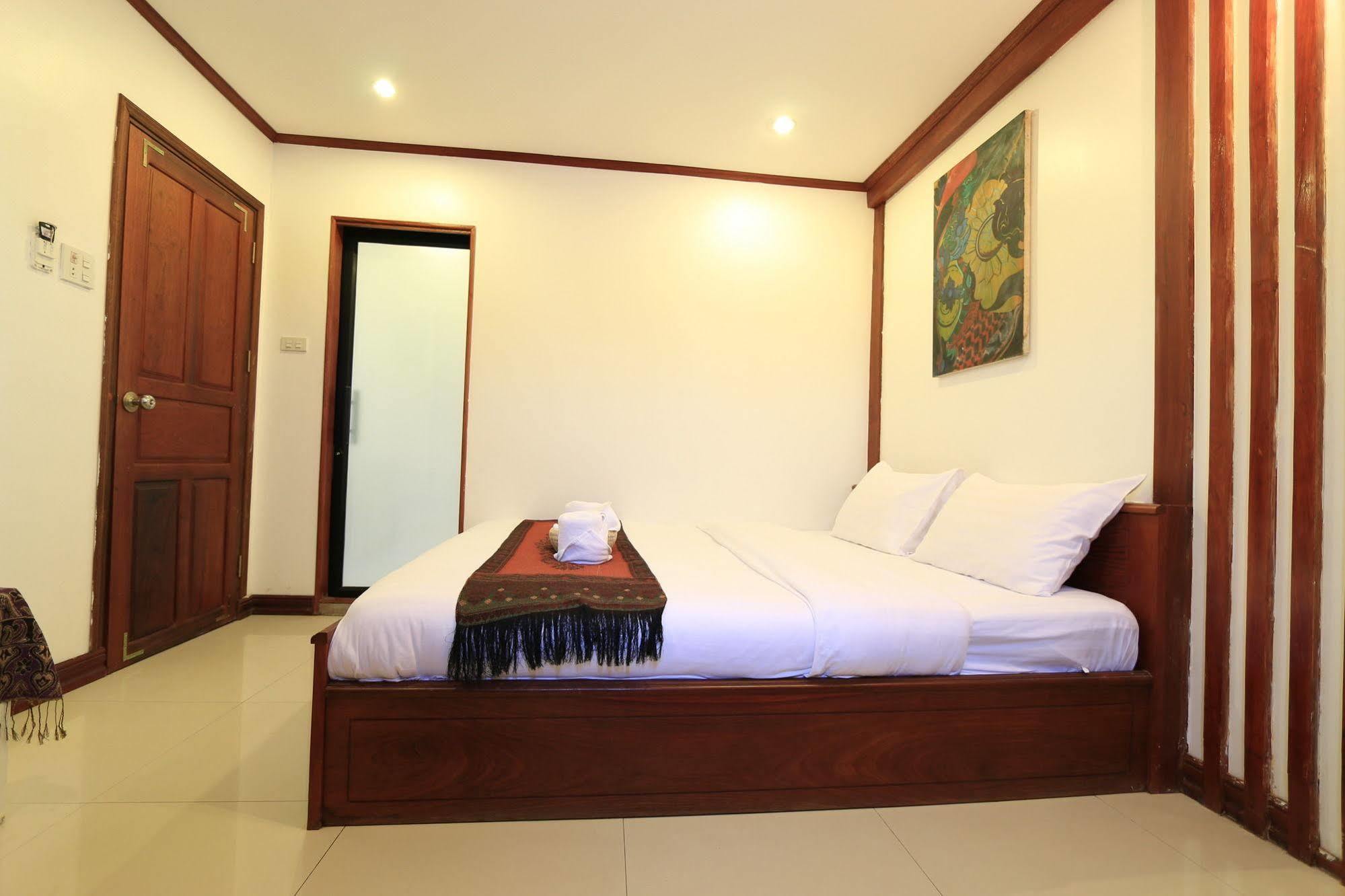Lao Silk Hotel Ban Nongdouang Eksteriør billede
