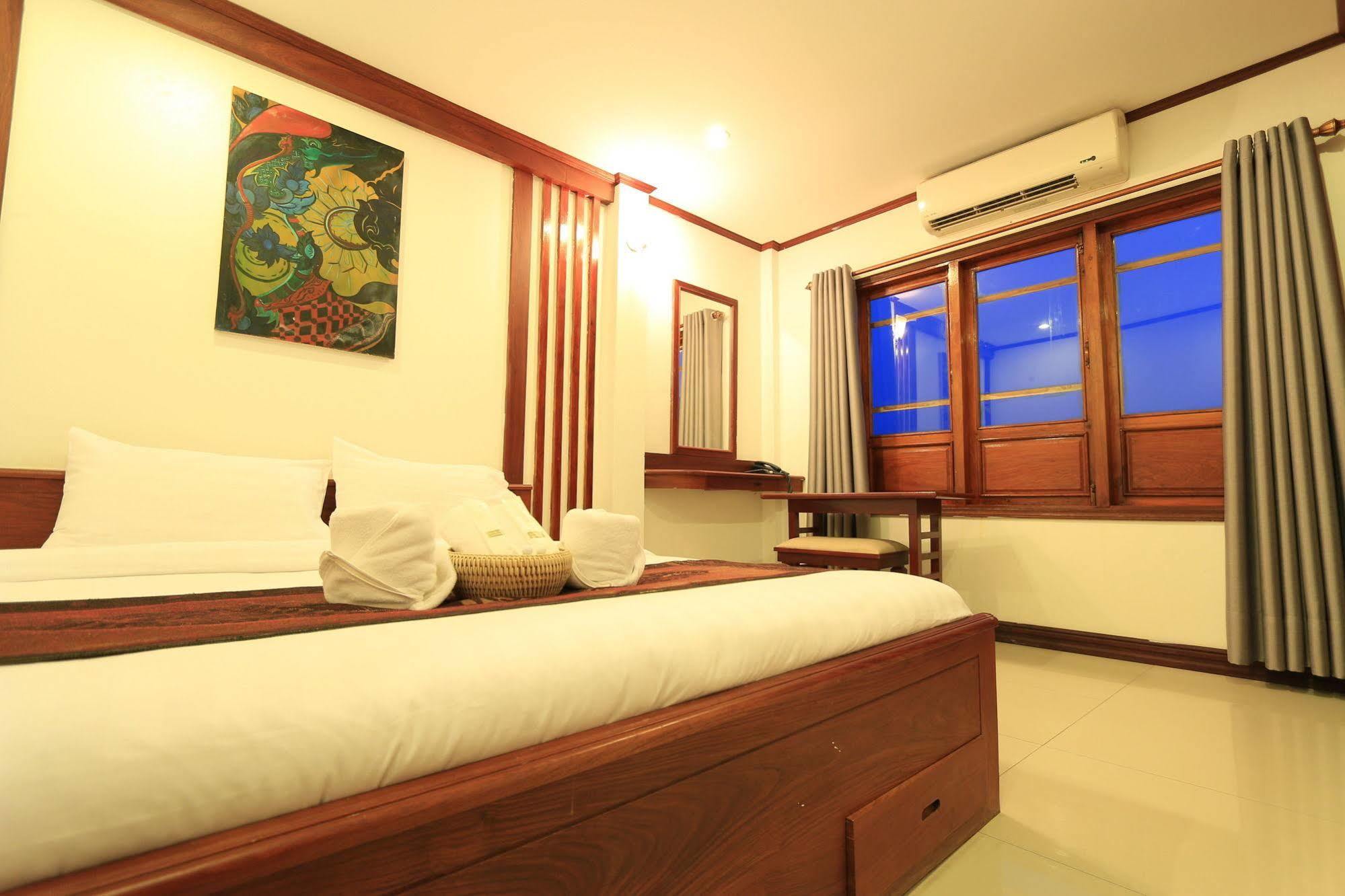 Lao Silk Hotel Ban Nongdouang Eksteriør billede