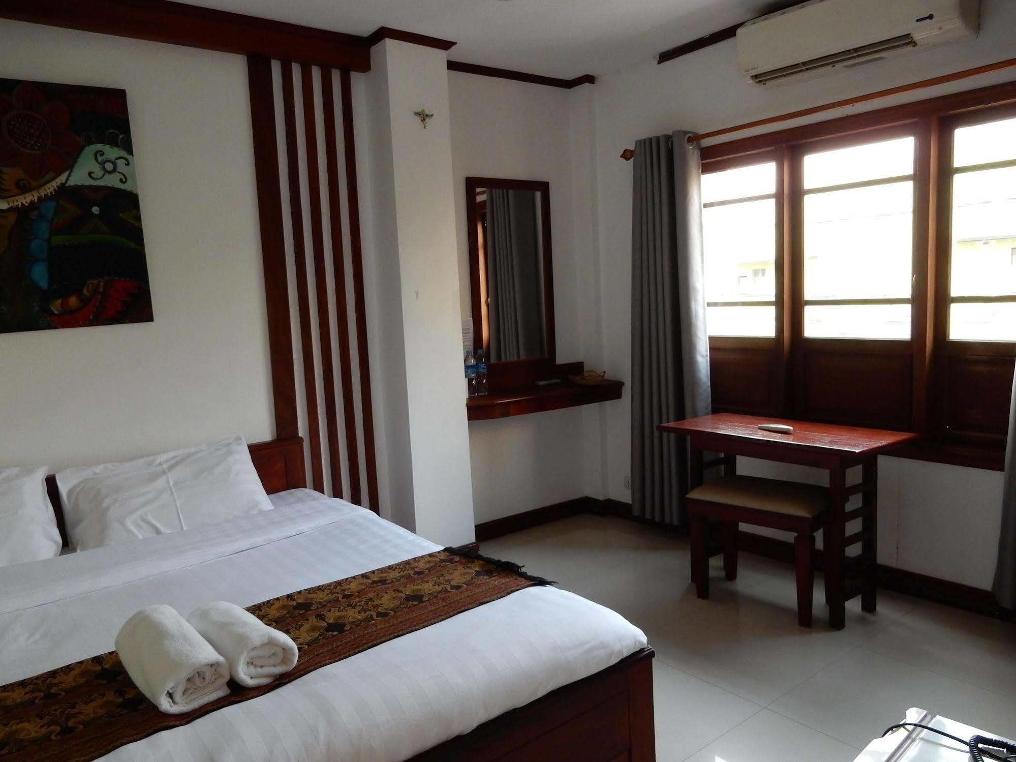 Lao Silk Hotel Ban Nongdouang Eksteriør billede